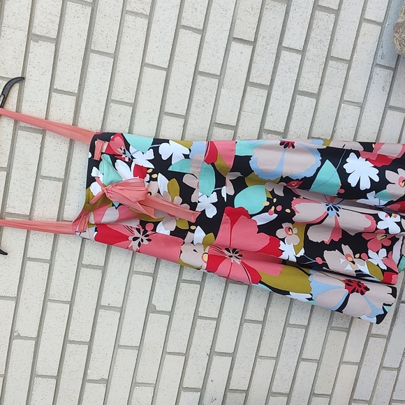 Dress - Picture 3 of 12